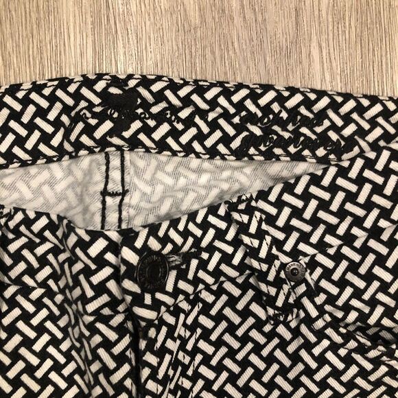 7FAM 7 For All Mankind Cropped Gwenevere Black & White Skinny Jeans Size 27 - Picture 4 of 8